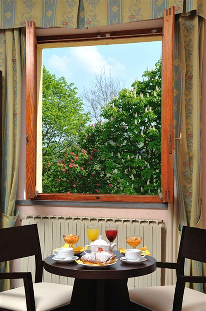 Hotel La Meridiana Urbino Exterior photo